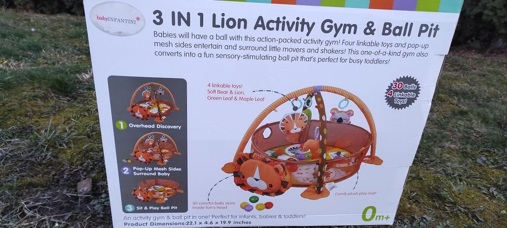 Centru de joacă și antemergator