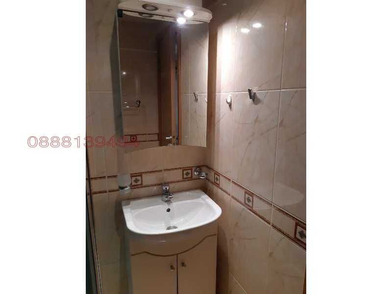 Дава се под наем Двустаен апартамент в Варна, Централна поща - 45 кв.м за 382.5 € - Снимка #13