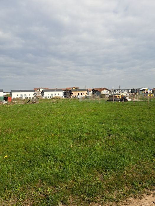 Vand teren de constructii cartier arhitectilor