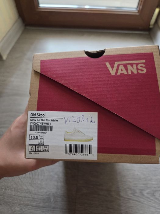 Vans Old Skool “Glow To The Flo” White
