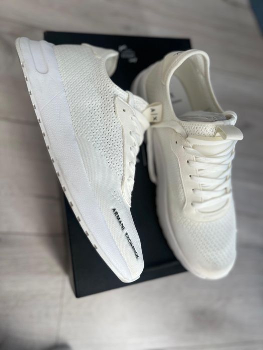 Продам обувь Armani