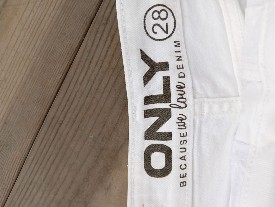 Джинсовые шорты Only