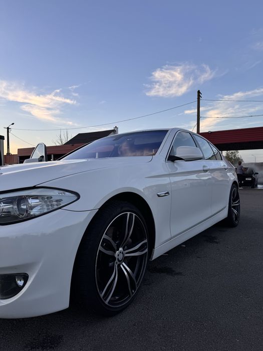 Jante BMW in doua latimi 275 35 20 spate - 245 35 20 fata