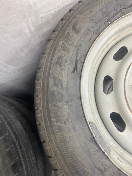Комплект шин с дисками 215/65R16C