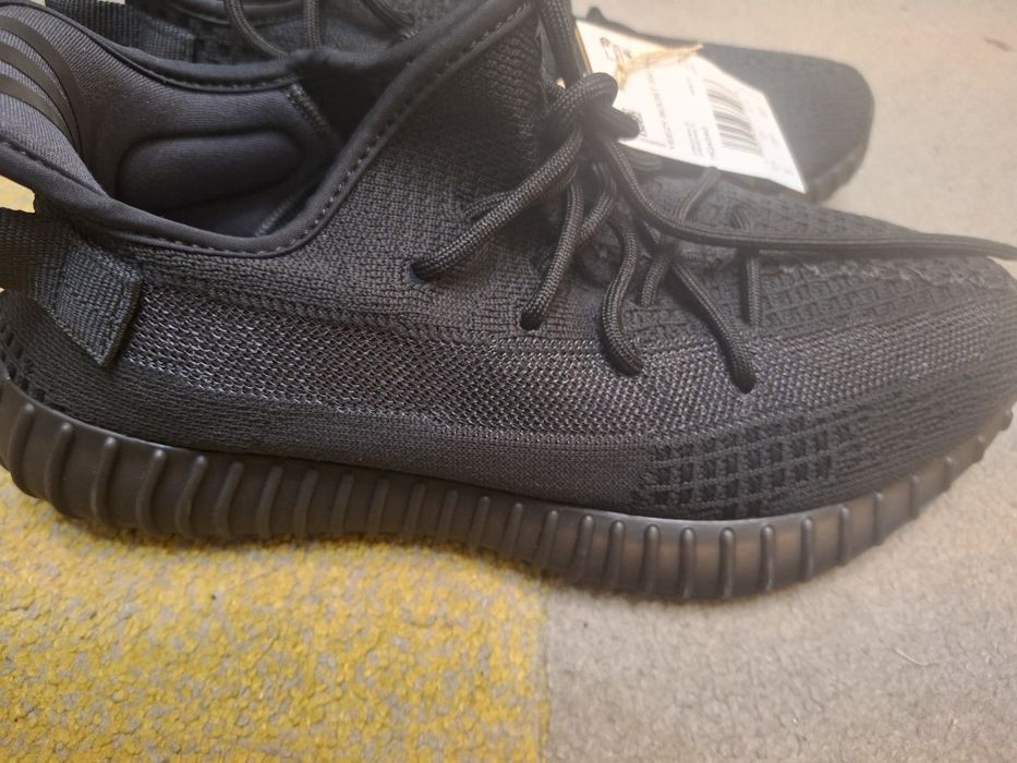 Adidas yeezy  boost 350