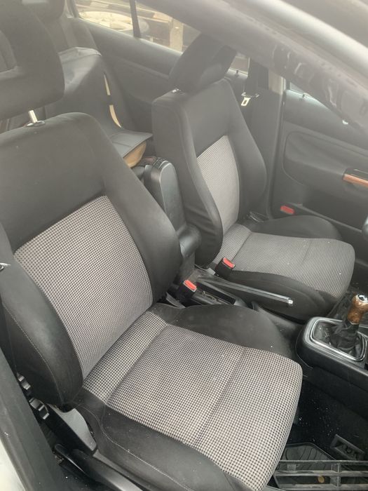 Салон Golf4/Bora