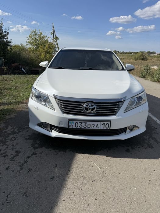 Продам Toyota camry