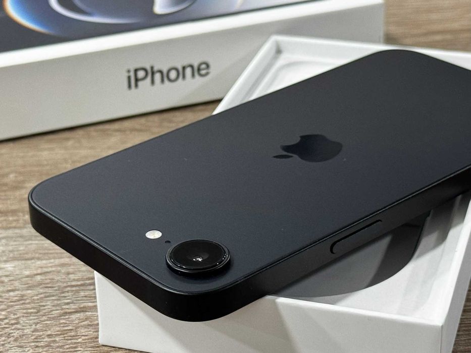 iPhone 16e 128GB Нов