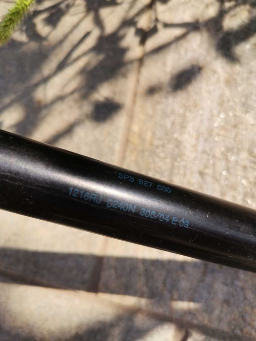 Армортисьори багажник за Сеат Толедо/ Seat Toledo Altea  2005--2009