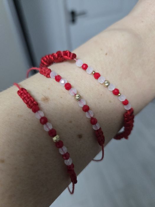 Bratari snur cu biluțe de aur