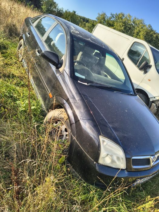 Vând Opel  CORSA și Opel Vectra