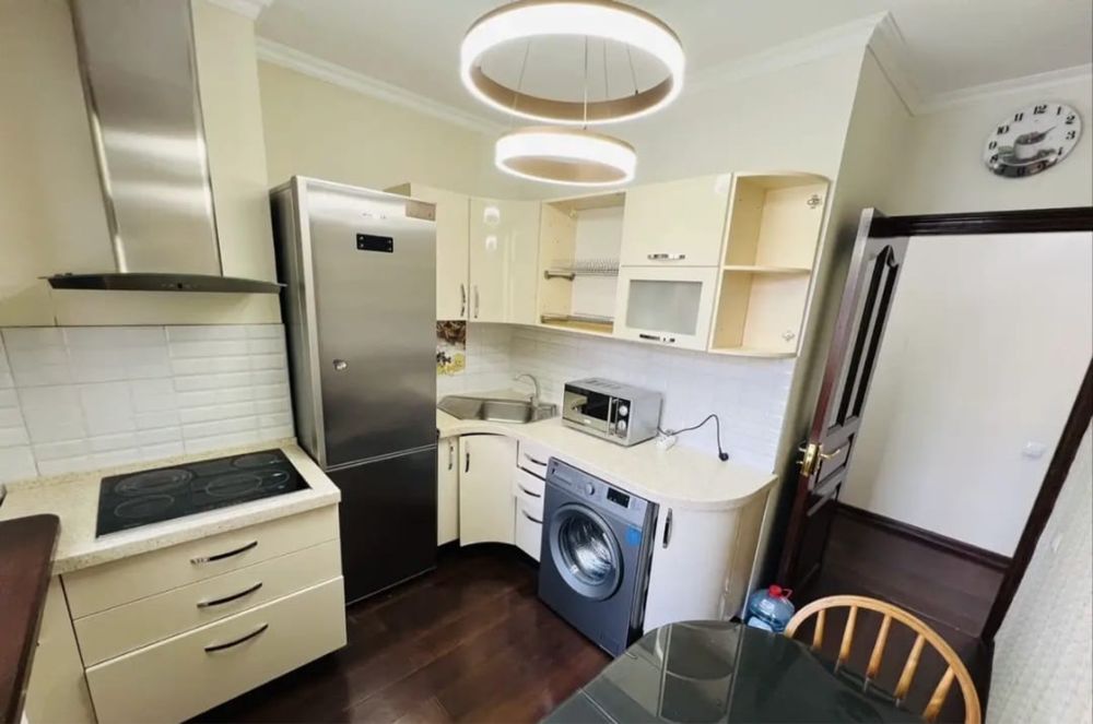 Кухонный гарнитур б/у