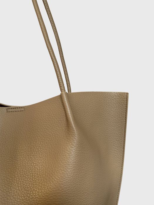 Женская сумка в наличии. Эко-кожа. НОВАЯ. Доставлю быстро.