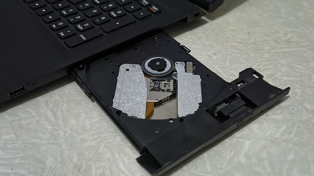 Продам ноутбук Lenovo