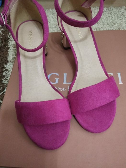 Продаются Шикарные туфли