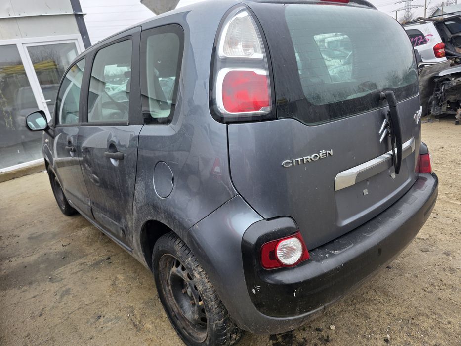 Bara capota Aripa far usa Citroen C3 Picasso 2010 1.6i 5FW piese