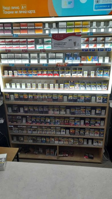 Стелаж за цигари