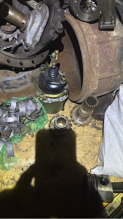 Продаю запчасти на камаз