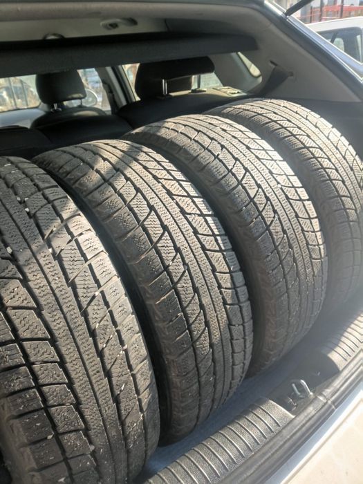 Продам Шины зимние