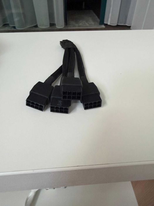 cablu nvidia 12VHPWR