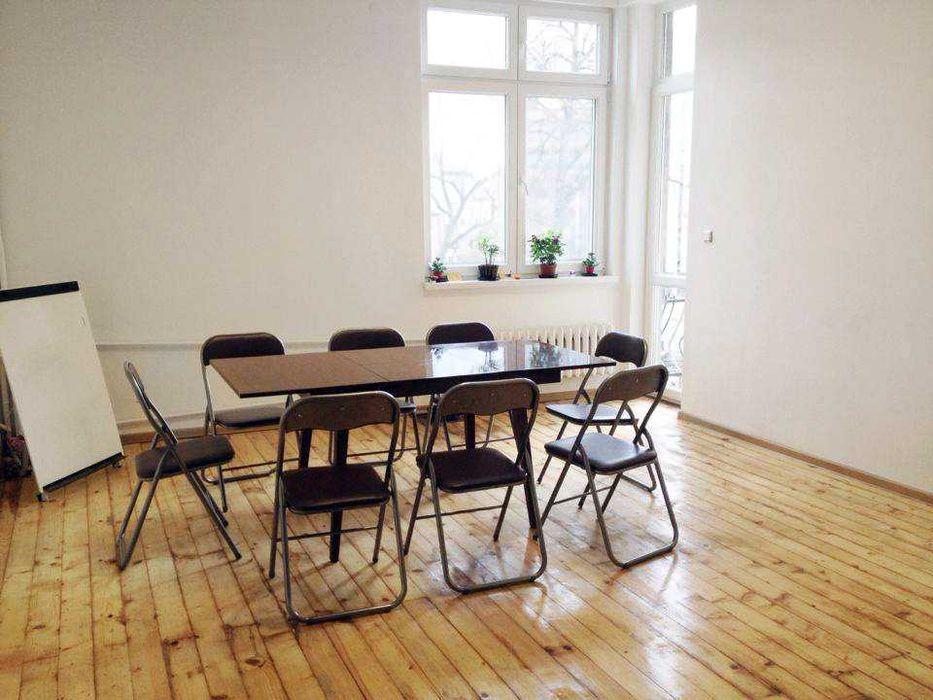 Дава се под наем Зала за събития в София, Център -  кв.м за 15.3 € - Снимка #2