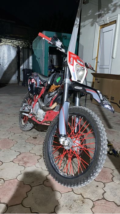 Продам мотоцикл Toyo 250cc