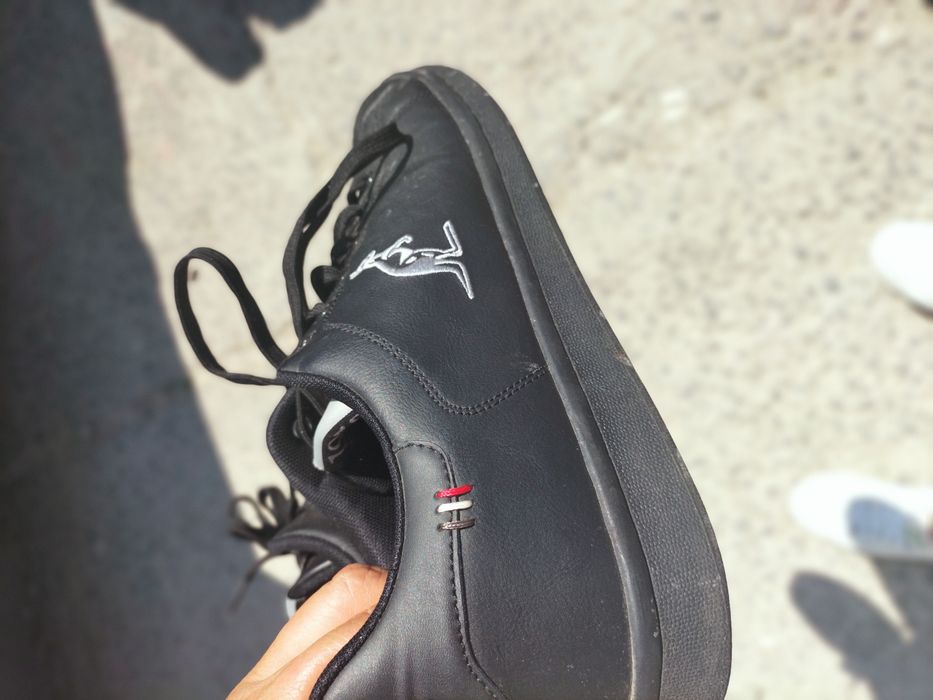 Sneakers barbati brand Australian