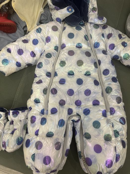 Продам детский комбинезон, сапоги и куртка