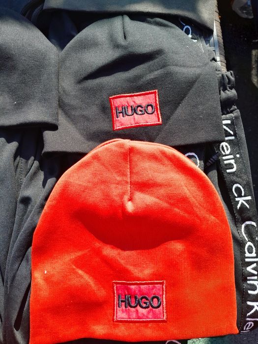 șepci și căciuli unisex !!