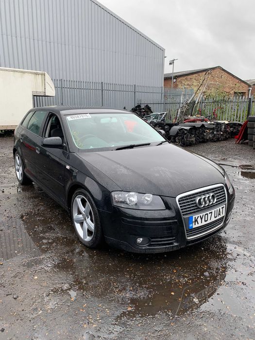 Dezemembrari Audi A3 8P cutie automata cod motor BMN