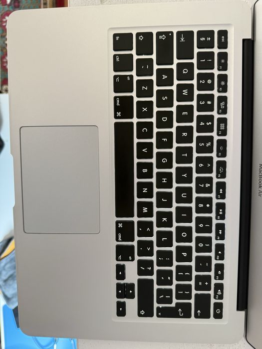 Macbook air 2017/i5/8/128/ful box