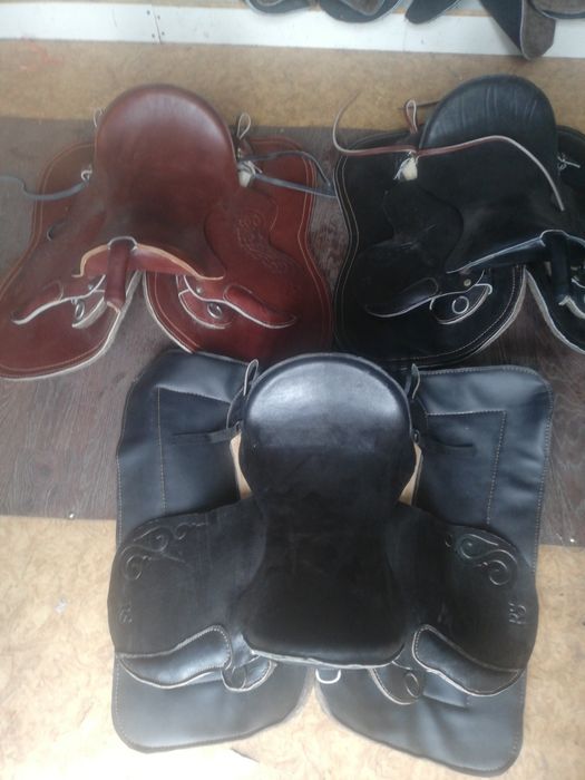 Седло кавалерийское