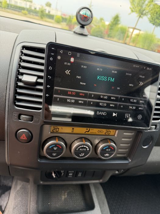 Nissan Navara D40 King Cab 2.5 dCi 4x4 | Benă lungă | 2007