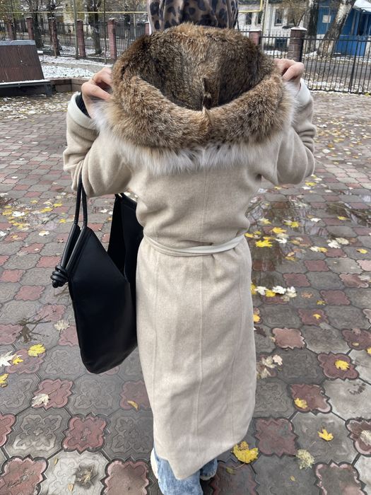 Продам пальто luxe италия