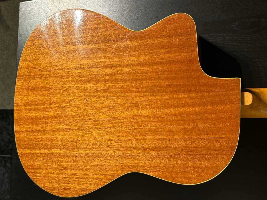 Българска Акустична Китара Кремона Хемус