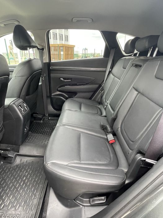 Машина Hunday Tucson