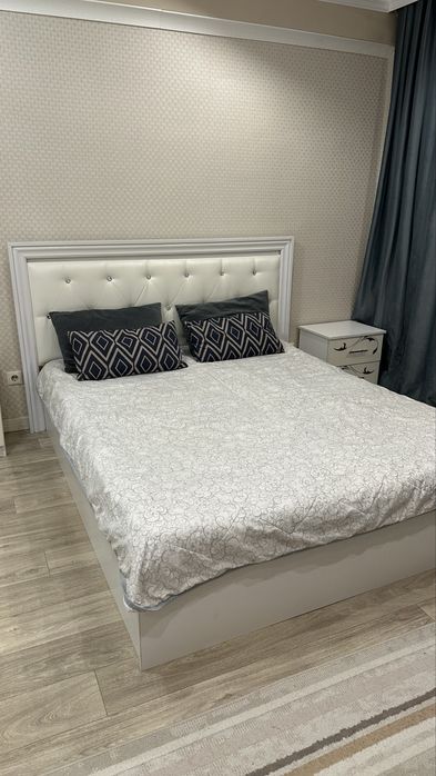 Спальная кровать