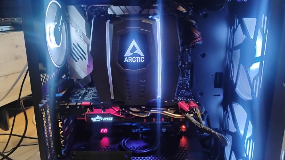 Stație de lucru / PC Desktop AMD Threadripper 1950X (16 Cores), 64GB RAM, GTX 970