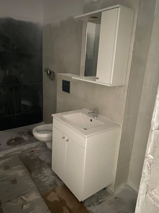 Masca baie + lavoar + dulap cu oglinda si iluminare , cu usi, alb, dulap dreapta