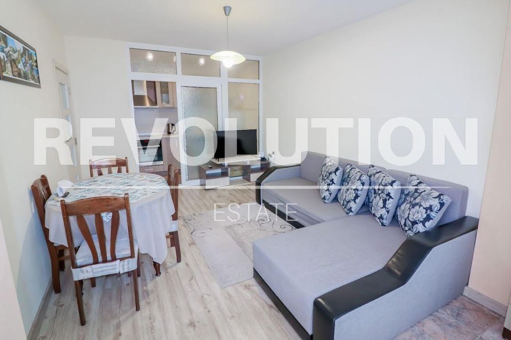 Двустаен апартамент  в гр.Варна, Център!