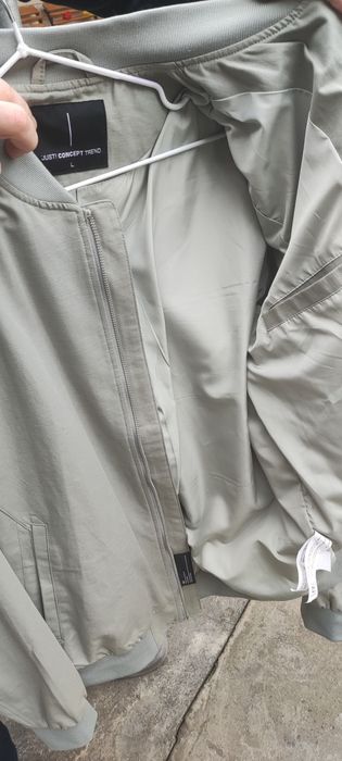 JUST L. Vitrovka bahor kuz fasli uchun.