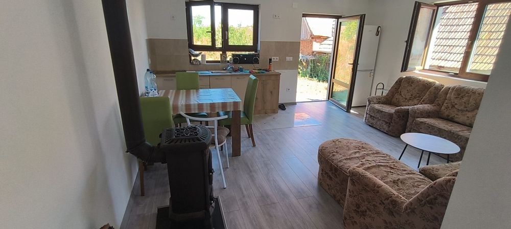 Casă Sângătin 2 camere NOUĂ