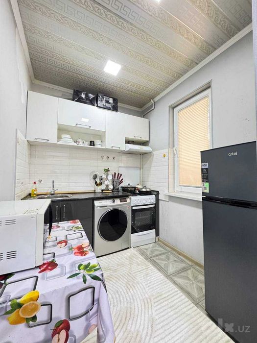 Продается 2-комнатная квартира, Чиланзар 6