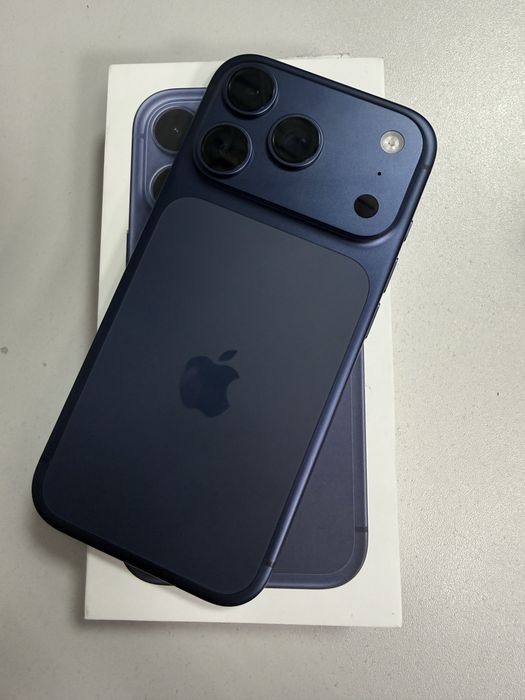 Apple Iphone 17 Pro 256 gb (Лисаковск лот: