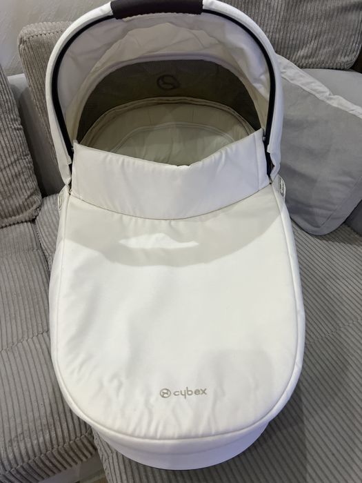 Кош за новородено Cybex balios lux