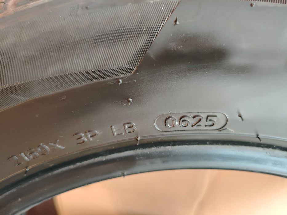 Vand 4 anvelope all season!