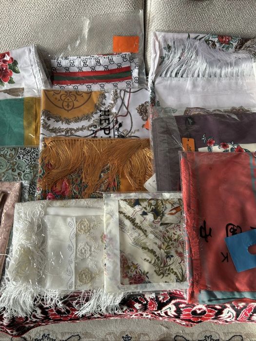 Платки новые в ассортименте