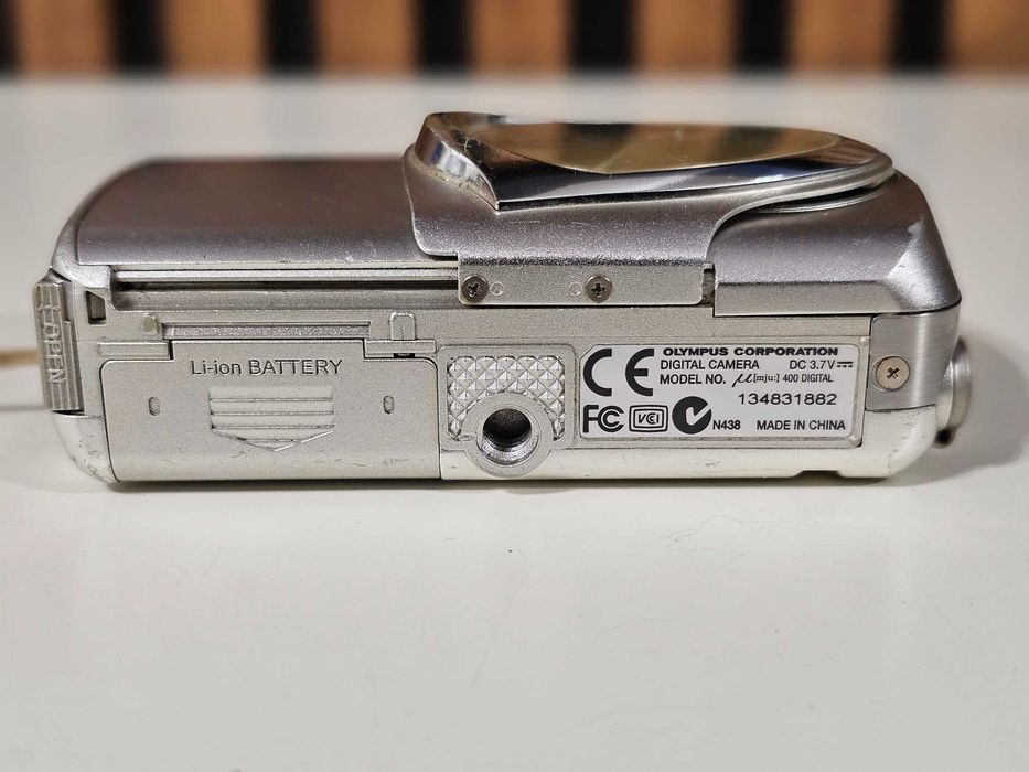 Y2K Aparat foto digital compact rar Olympus Mju 400 4MP 3xZoom