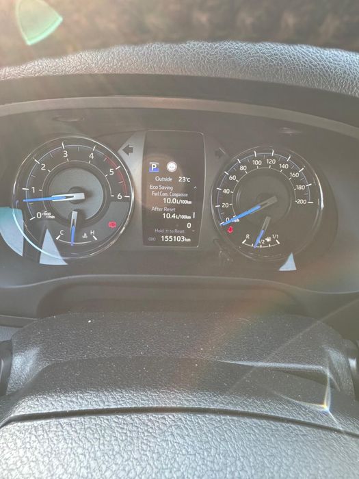 Vand Toyota Hilux 2021  Full