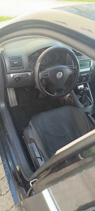 VOLKSWAGEN Jetta 2007 — imagine 3